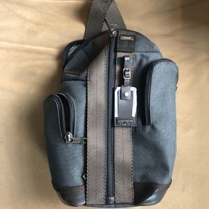 TUMI Bag Saratoga Sling